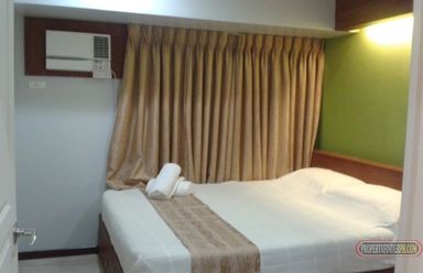 The Columns Legazpi Village 2BR Condo for Rent Makati City02