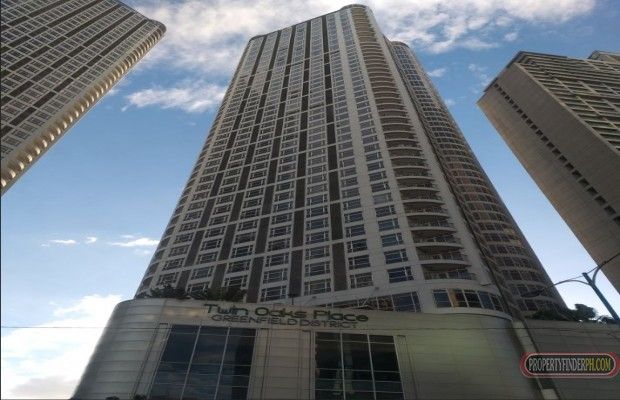 "Twin Oaks Place, 48 sqm, 1 bedroom, corner unit with balcony, brand ne"01