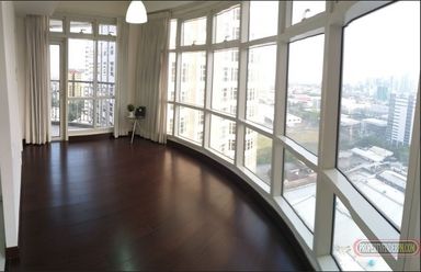 "Twin Oaks Place, 48 sqm, 1 bedroom, corner unit with balcony, brand ne"02