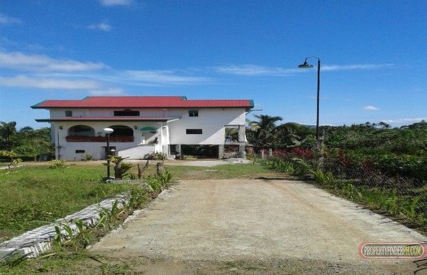 FARM HOUSE LOT IN TAGAYTAY / SILANG AREA ITALIAN DESIGNED TUSCAN HOUSE01