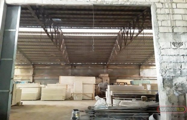 1050sqm Warehouse for Rent03