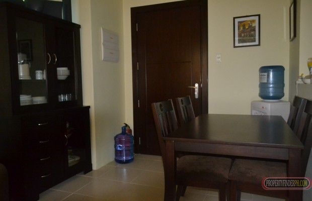 "A fully furnished,two bedroom condo unit with airconditioning ,cable a"04