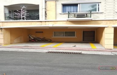 "1 Bedroom Unit with garage, gated well secured community, near banks,"02