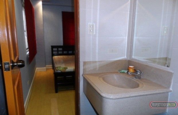 Eastwood Condo For Rent 1BR Furnished03