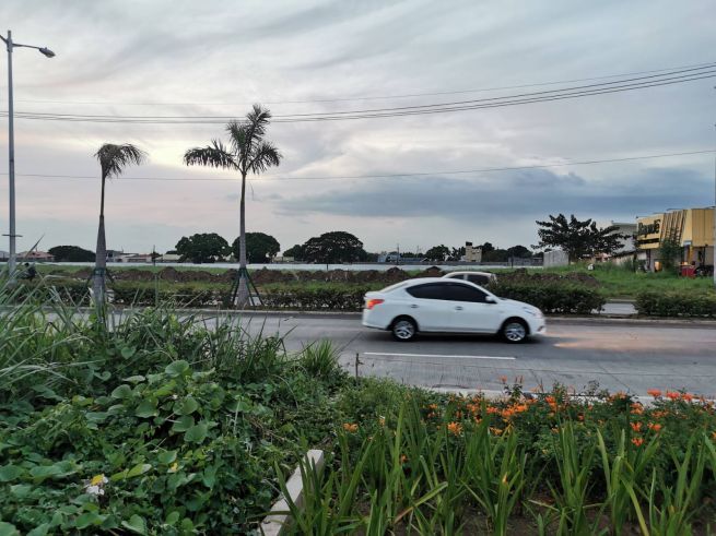 Commercial Property for Lease  Near Alabang West Parade and Landers03