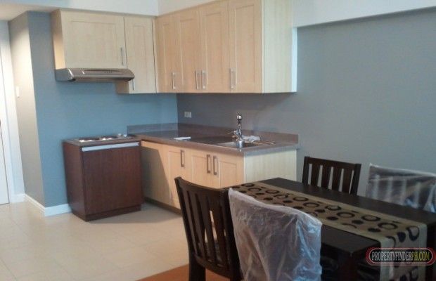 "Fully Furnished One bedroom Loft with Parking in Rockwell, Makati City"04