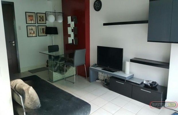 For Rent: Studio unit Fully-Furnished in Forbeswood Parklane01