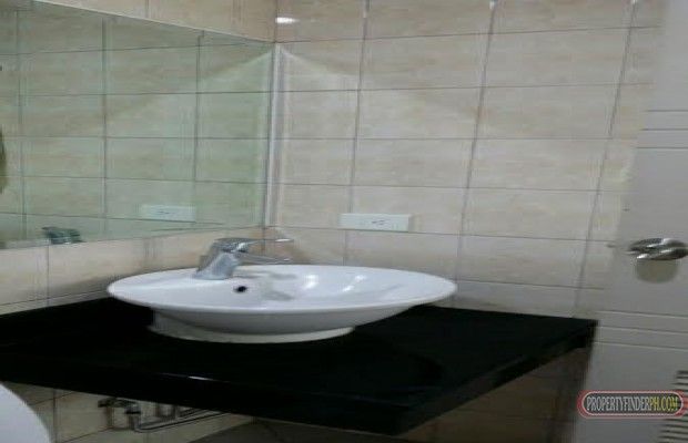 For Rent: Studio unit Fully-Furnished in Forbeswood Parklane03