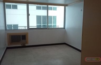 Wack Wack Twin Towers studio for rent 15k a month02