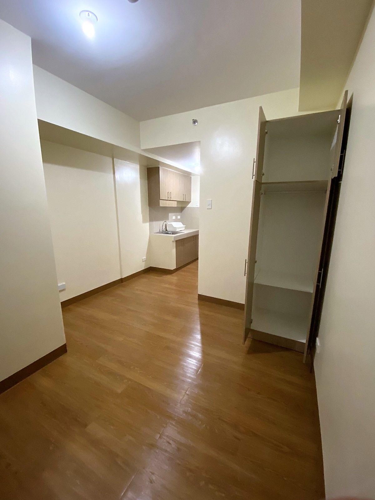 Condo Unit For Rent - 10th Floor Tower 1 at One Premier05