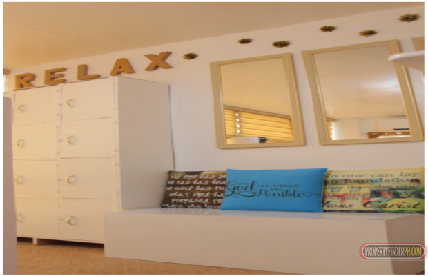 "Co-working | Office spaces | Virtual office packages, Access to meetin"04