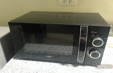 One bedroom unit for rent in Makati City02