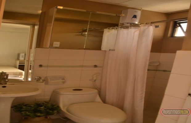 Torre Venezia fully furnished condo with 1br for rent short or long te03