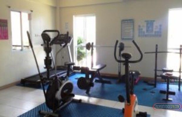 "FOR RENT CONDO UNIT IN WOODCREST, GUADALUPE CEBU."03