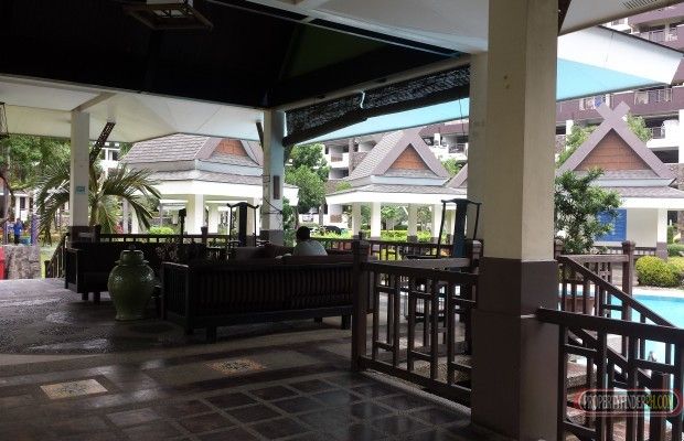 "2 bedroom condo unit for rent - Royal Palm Residence, Acasia Estate, T"04