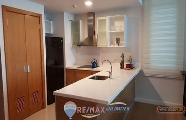 "FOR RENT 1 BEDROOM FLEX UNIT IN PARK TERRACES, MAKATI"02
