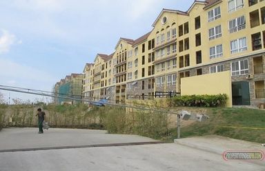 SRP Condo 2 Bedroom Furnished in South Road Properties Cebu City02