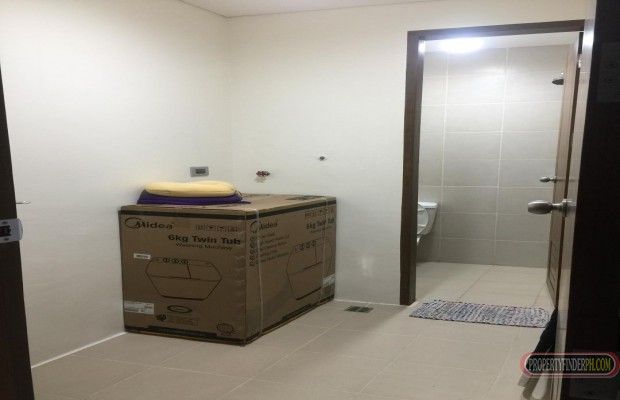 "FOR LEASE: Sapphire Bloc, Ortigas Center, Pasig, Metro Manila"04