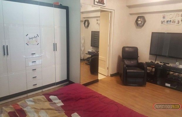 Fully Furnished 3 BR Condo very near to Makati comes with 1 parking /104