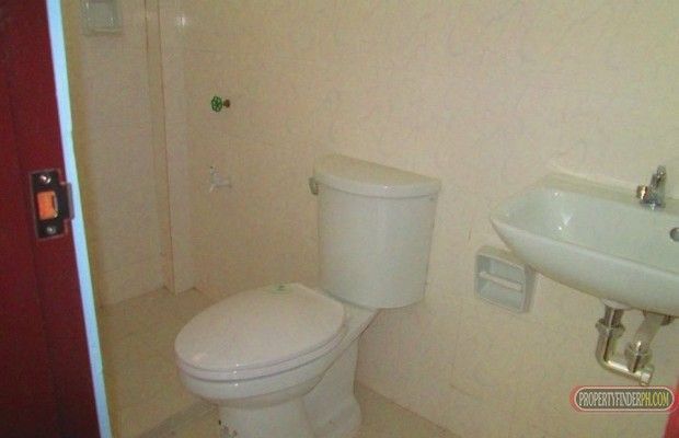 Commercial Space For Rent near Taboan Cebu City04