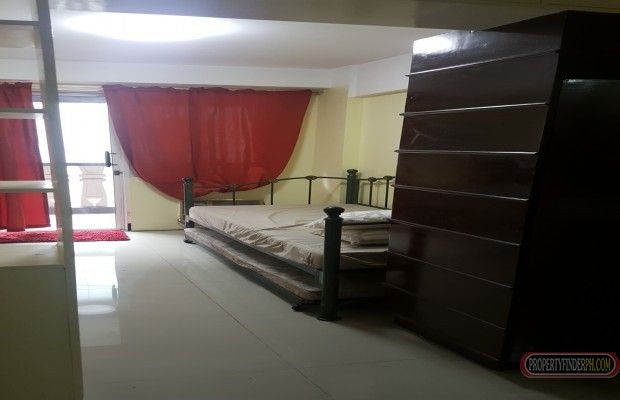 Full Furnished Studio Condo unit with Balcony (24sqm) at Pinecrest Con04
