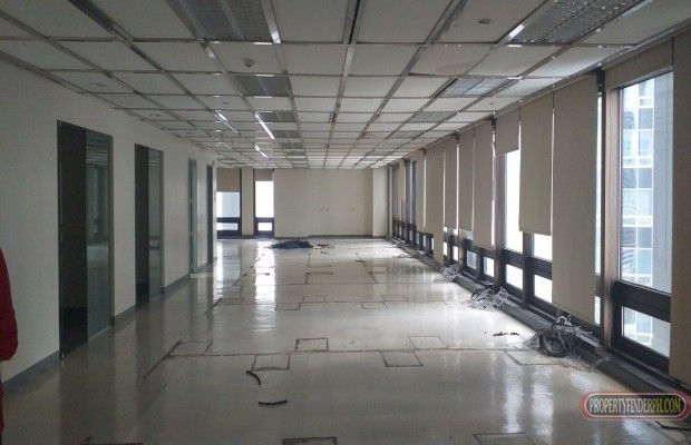 Office Space in Makati for Lease 718SQM.03