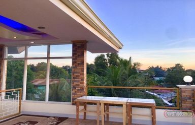 Emmvin Rainbow\'s Inn is located in the beautiful city of Puerto Princ02