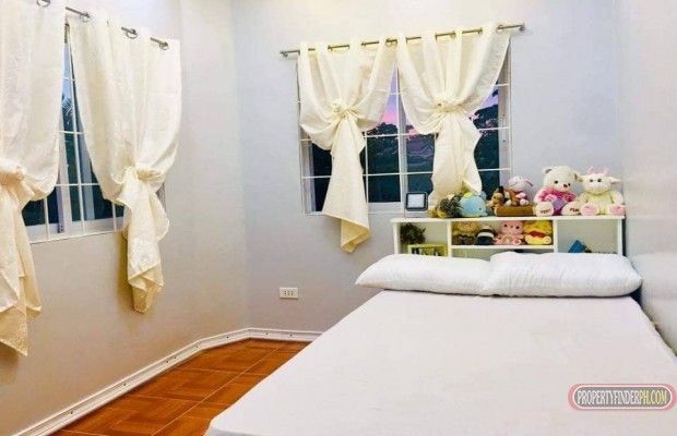 Emmvin Rainbow\'s Inn is located in the beautiful city of Puerto Princ03