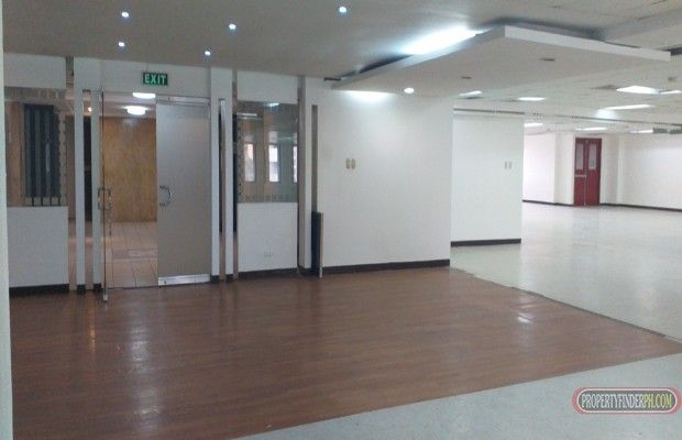 Office Space for Rent in Makati 965SQM.01