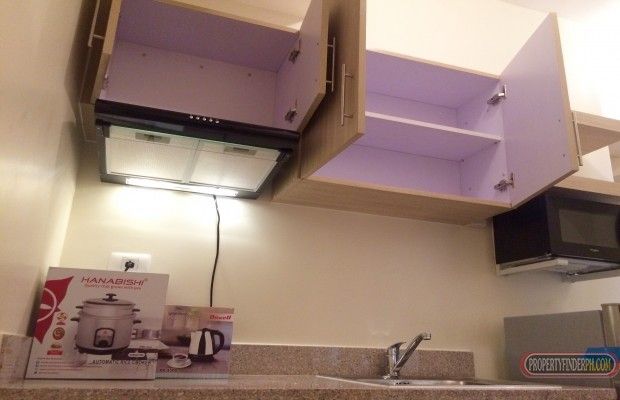 One bedroom condominium with balcony in Makati04