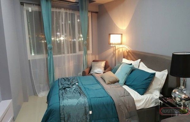 Fully Furnished 1 Bedroom across Mall of Asia03