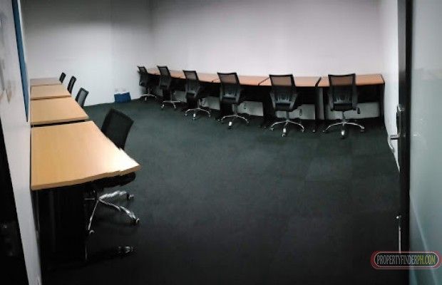 Serviced Office for lease in Makati City for 8-10 pax01