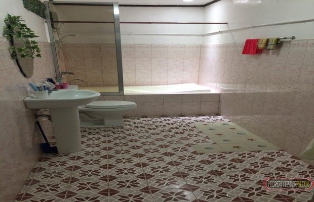 "Fully Furnished, clean and Quite Area. House for immediate rent. 1 mon"04