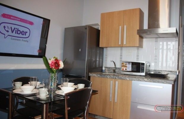 Penthouse Unit for Rent @ Knightsbridge03
