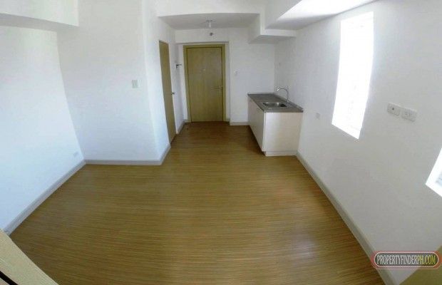 "NEW corner unit, Grace Residences near BGC"03