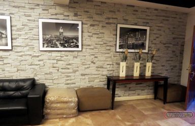 Large Townhouse w/ 3 parking behind N Greenhills nr ICA Xavier02