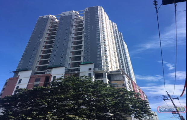 For Rent in The Mini Suite Eton Makati for 30K/month03