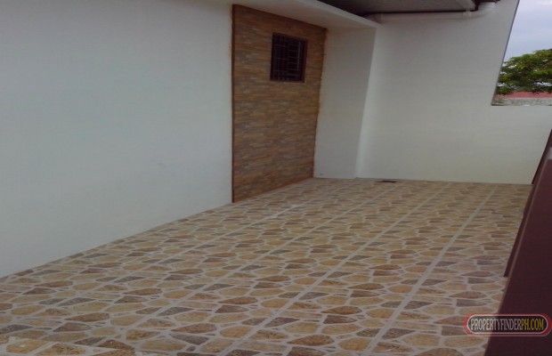 House and Lot for Rent03