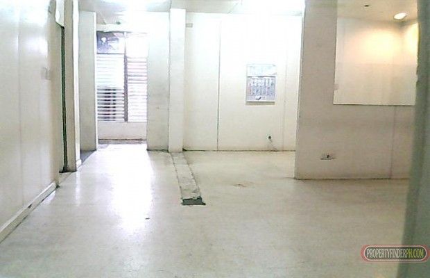 "For Lease Office, Showroom, Warehouse"04