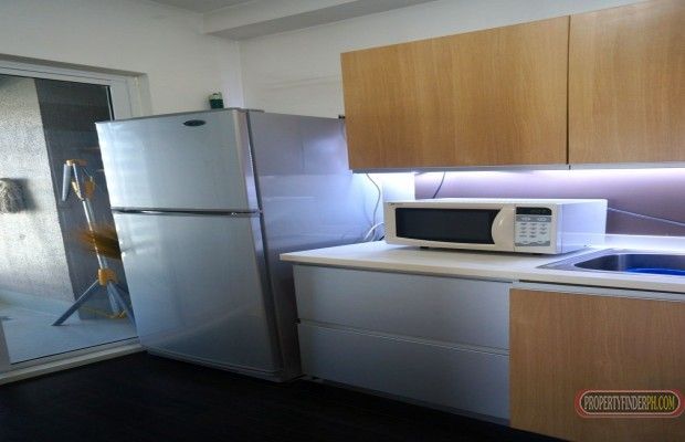 FOR RENT FORT BONIFACIO CONDO 1 Bedroom condo unit with T/B &amp; Wa03