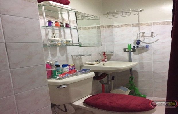 17th FloorOne (1) Bedroom Unit with Balcony [facing Makati Area]03
