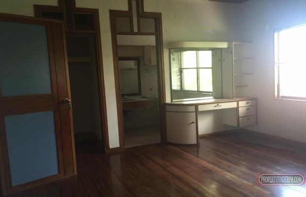 "6 Bedrooms House For Rent in Cebu Cabancalan, Mandaue City"04