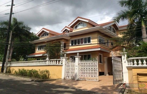"6 Bedrooms House For Rent in Cebu Cabancalan, Mandaue City"01