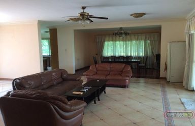 "6 Bedrooms House For Rent in Cebu Cabancalan, Mandaue City"02