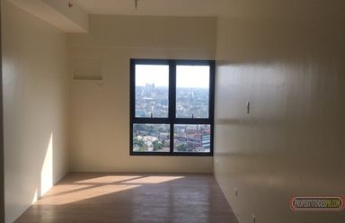 Vinia Residences+Versaflats - This unit is literally across Trinoma Ma02