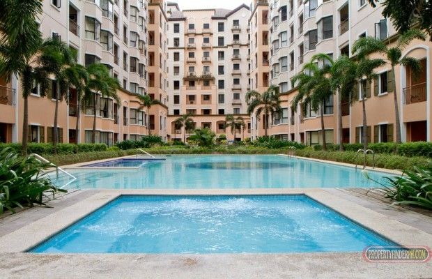 "25,000 condo unit at Sarasota Newport City"03