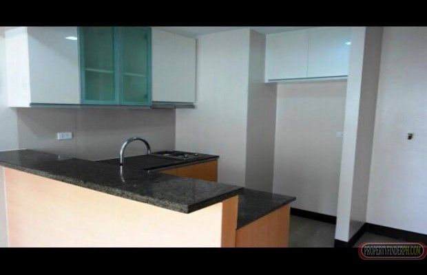 Greenbelt Hamilton Studio Condo Unit For Rent Makati City04
