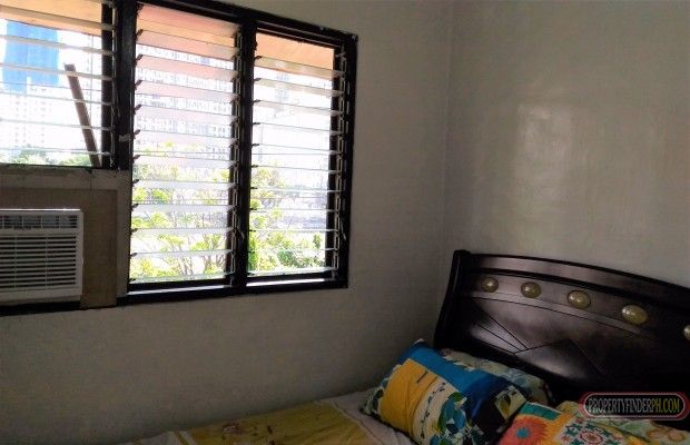 "Room for Rent in Makati, Metro Manila"04
