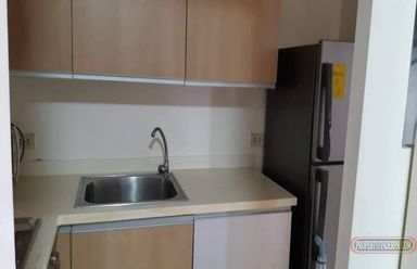Condominum for rent at bgc02