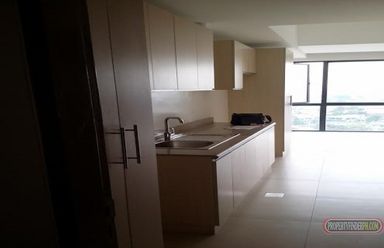 "D\' ACE SUITES (KAPITOLYO, PASIG) near SHAW BLVD."02